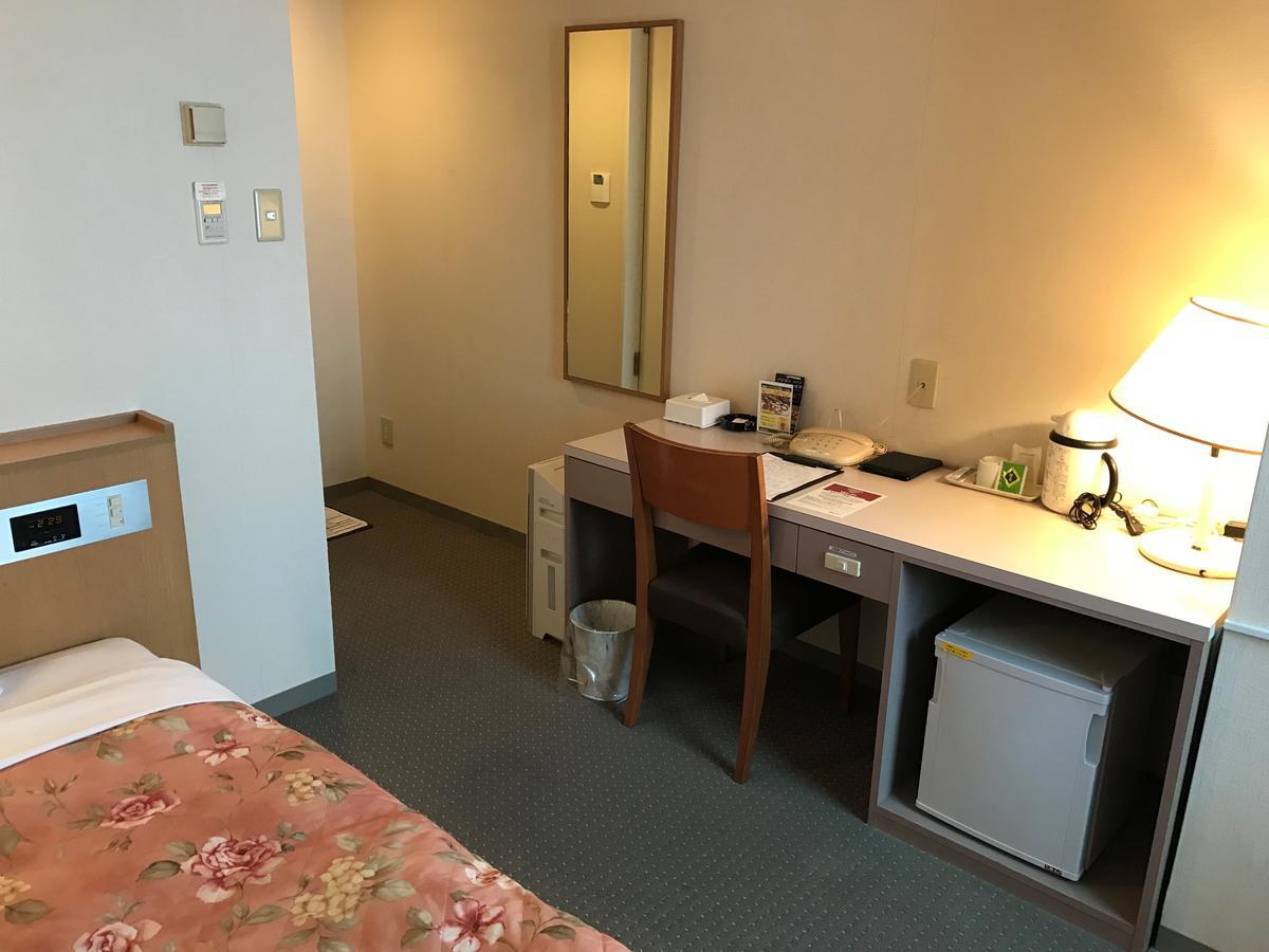 Shin Sayama Hotel Exterior photo